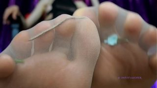 Trapped in my pantyhose – Giantess Sweet Lucifer Goddess Italian Mistress Femdom POV